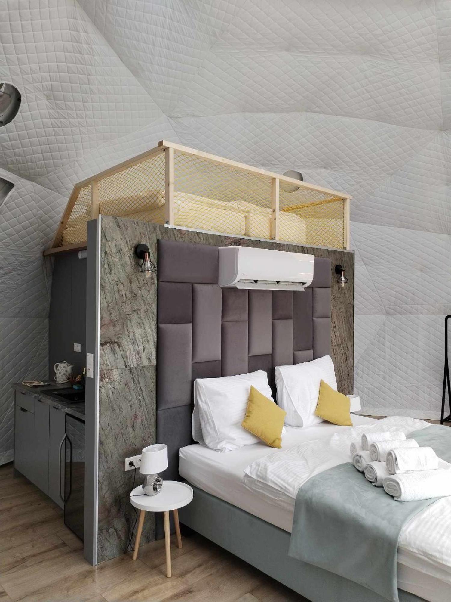 Glamping Resort Dolny Kamenec Buitenkant foto