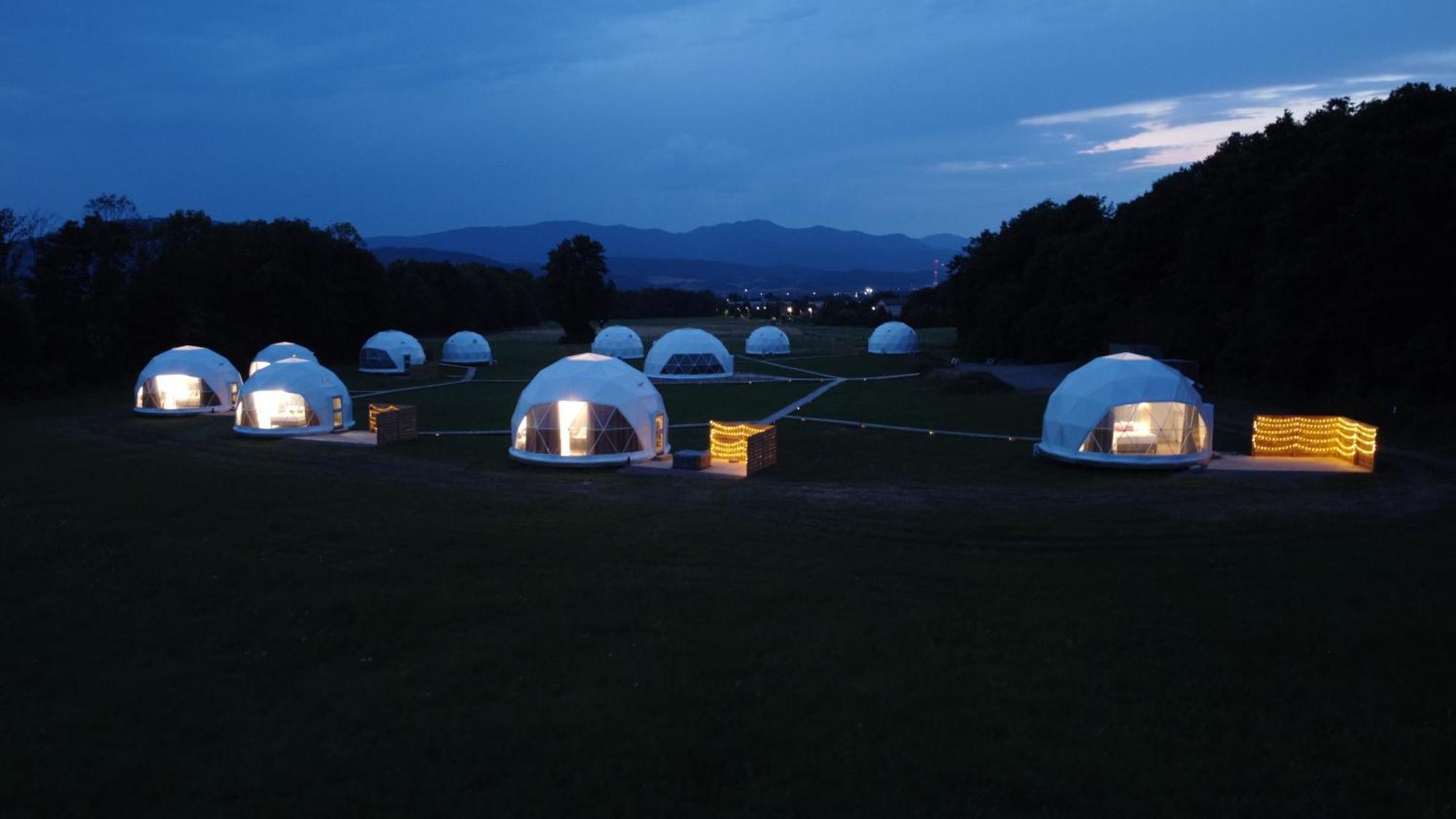 Glamping Resort Dolny Kamenec Buitenkant foto