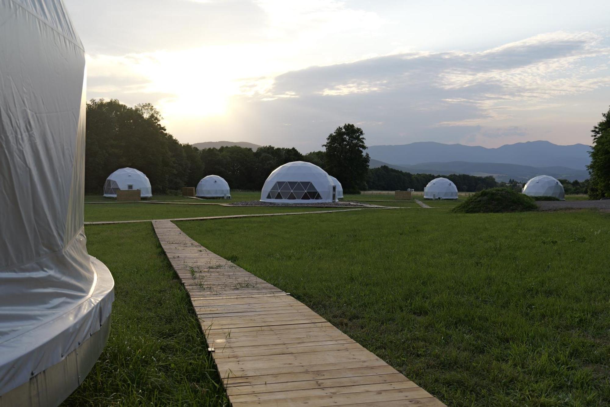 Glamping Resort Dolny Kamenec Buitenkant foto