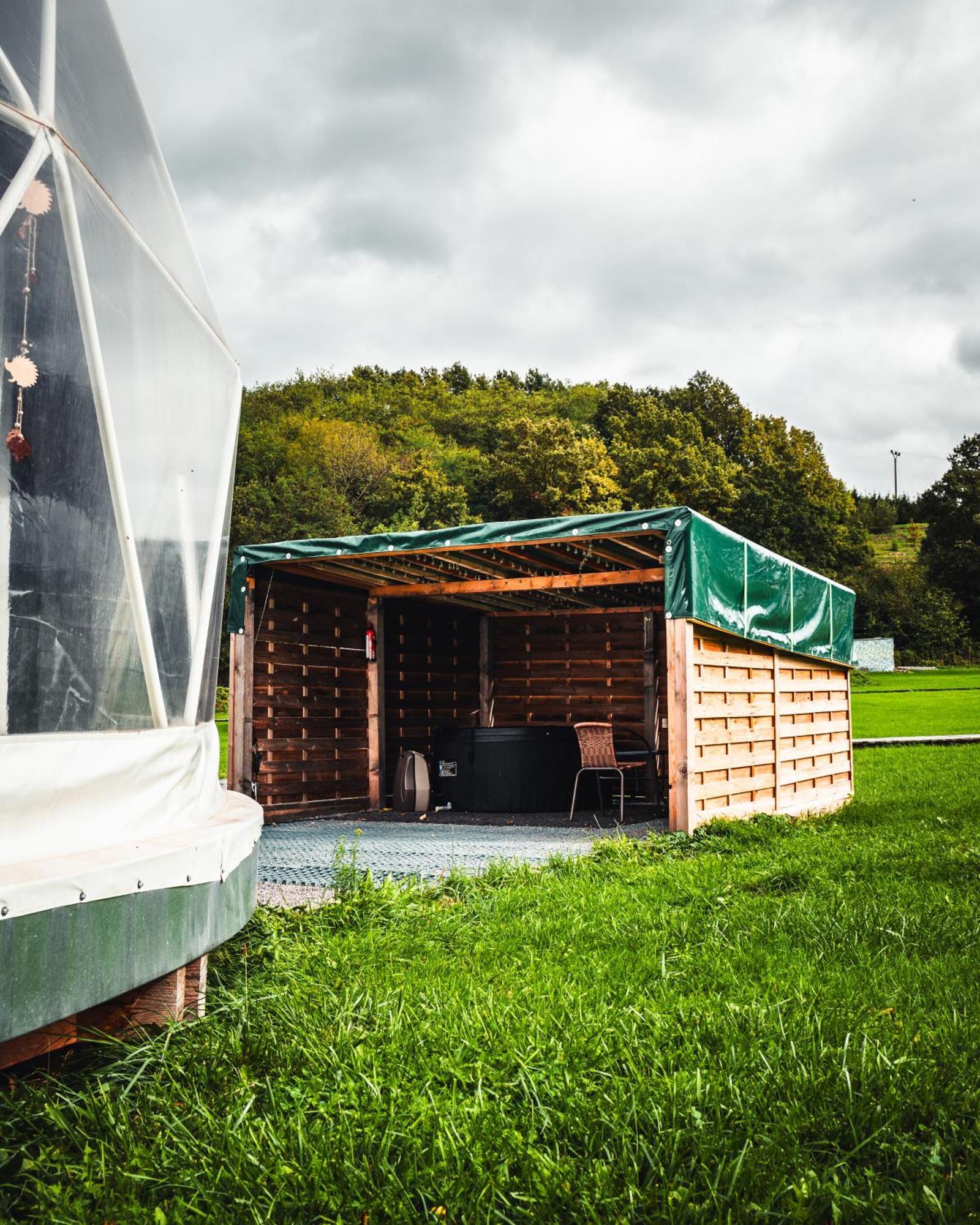 Glamping Resort Dolny Kamenec Buitenkant foto